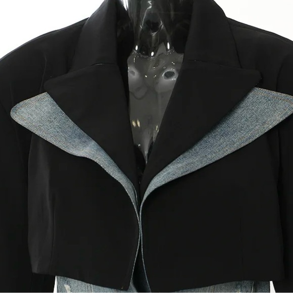 NEW WOMEN’S BLAZER DENIM DRESS - Picture 3 of 7